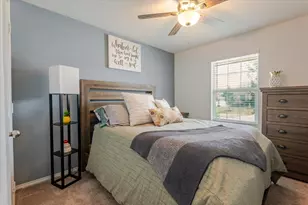 420 Red Rock Trl, Fort Worth, TX 76052 - Photo 19