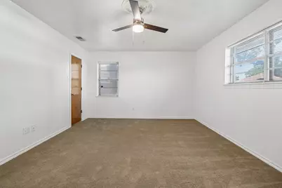 2030 Huntington Drive, Grand Prairie, TX 75051 - Photo 21