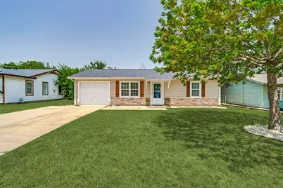 346 Lorna Street, Burleson, TX 76028 - Photo 1