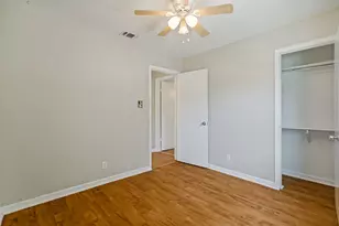 346 Lorna St, Burleson, TX 76028 - Photo 15