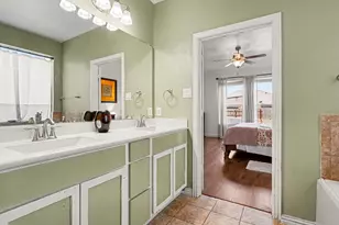 919 Keel Line Ct, Crowley, TX 76036 - Photo 17