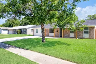 1213 Fairmont St, Irving, TX 75062 - Photo 23