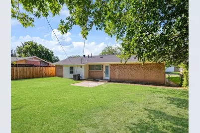 1213 Fairmont Street, Irving, TX 75062 - Photo 25
