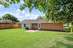 1213 Fairmont St, Irving, TX 75062 - Photo 25