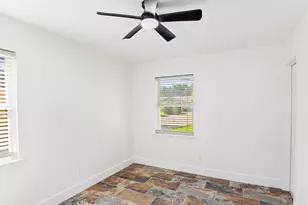 1213 Fairmont St, Irving, TX 75062 - Photo 27