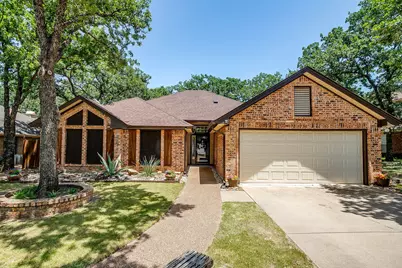 736 High Crest Drive, Azle, TX 76020 - Photo 5