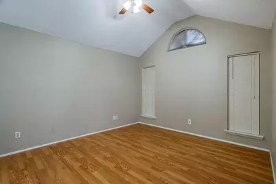 736 High Crest Drive, Azle, TX 76020 - Photo 21