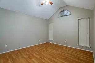 736 High Crest Dr, Azle, TX 76020 - Photo 21