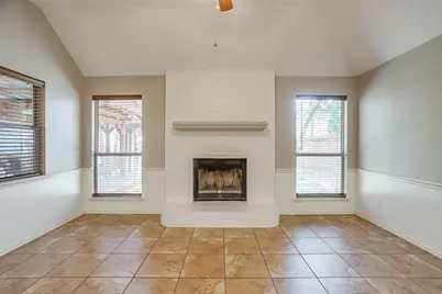 736 High Crest Drive, Azle, TX 76020 - Photo 11