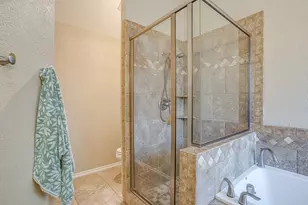 736 High Crest Dr, Azle, TX 76020 - Photo 27