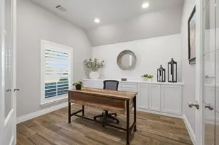 8612 Backwater Bay Cv, McKinney, TX 75071 - Photo 5