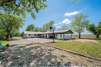 3949 County Road 302, Muenster, TX 76252 - Photo 23