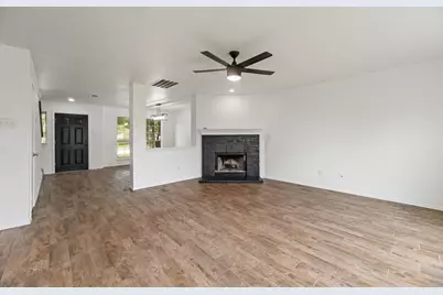 9032 Trail Blazer Drive, Fort Worth, TX 76131 - Photo 5