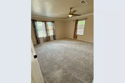 2601 Fairfax, Grand Prairie, TX 75050 - Photo 7