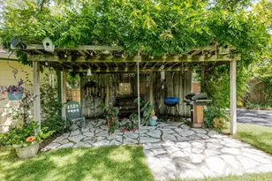 3908 Bandera Dr, De Cordova, TX 76049 - Photo 29
