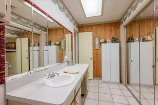 3908 Bandera Dr, De Cordova, TX 76049 - Photo 15