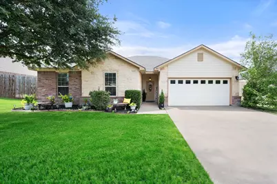 921 Winged Foot, Corsicana, TX 75110 - Photo 1