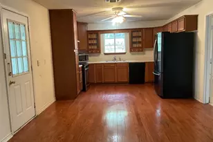 503 Sherman St, Tioga, TX 76271 - Photo 5