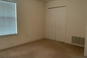503 Sherman St, Tioga, TX 76271 - Photo 15