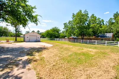 503 Sherman Street, Tioga, TX 76271 - Photo 9