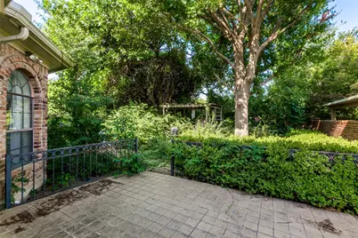 14784 Lochinvar Court, Addison, TX 75254 - Photo 23