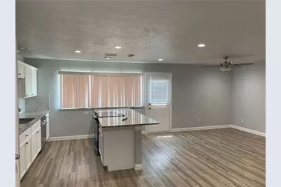 5601 Squires Drive, The Colony, TX 75056 - Photo 11