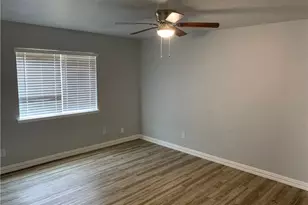 5601 Squires Dr, The Colony, TX 75056 - Photo 17