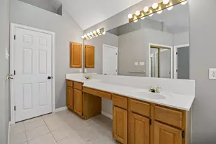 4137 Crescent Dr, Flower Mound, TX 75028 - Photo 15