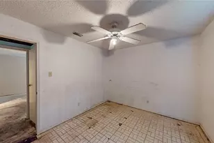 2929 O Henry Dr, Garland, TX 75042 - Photo 19