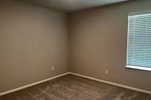 333 Wildrose Cir, Cleburne, TX 76033 - Photo 9