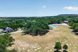 2615 Dove Trail, Granbury, TX 76048 - Photo 33