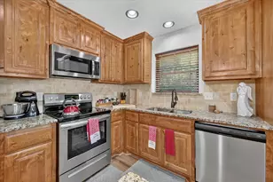 2615 Dove Trail, Granbury, TX 76048 - Photo 3