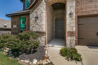 5444 Strong Stead Drive, Fort Worth, TX 76123 - Photo 3