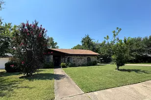 722 Goodyear St, Irving, TX 75062 - Photo 1