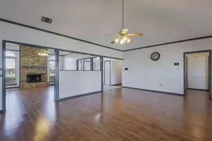519 Hiwasee Rd, Waxahachie, TX 75165 - Photo 7