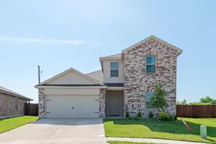 1900 Smokey Mountain Dr, Lancaster, TX 75146 - Photo 1