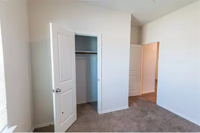 1900 Smokey Mountain Drive, Lancaster, TX 75146 - Photo 15