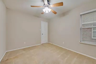 500 Crescent Creek Lane, Fort Worth, TX 76140 - Photo 17