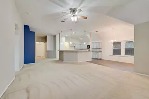 500 Crescent Creek Ln, Fort Worth, TX 76140 - Photo 7