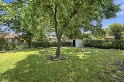 638 Odeneal Street, Dallas, TX 75217 - Photo 5