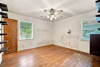 638 Odeneal Street, Dallas, TX 75217 - Photo 11