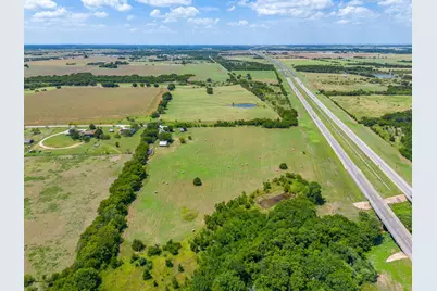 548 Hill County Road 4149, Grandview, TX 76050 - Photo 21