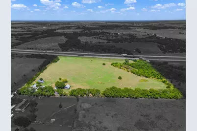 548 Hill County Road 4149, Grandview, TX 76050 - Photo 1