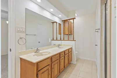 1610 Steenson Drive, Carrollton, TX 75007 - Photo 11