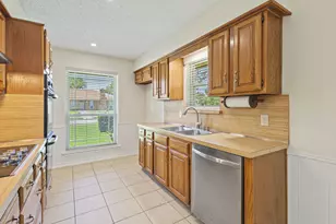 1610 Steenson Dr, Carrollton, TX 75007 - Photo 7