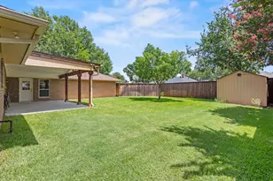 1610 Steenson Dr, Carrollton, TX 75007 - Photo 25