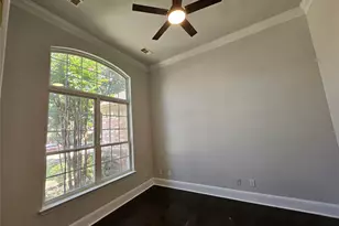 1301 Wildflower Ln, Flower Mound, TX 75028 - Photo 5