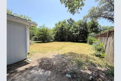 1508 N Hoard Avenue, Sherman, TX 75090 - Photo 13