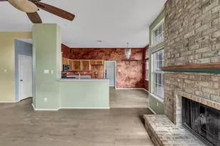 810 Moore St, Cedar Hill, TX 75104 - Photo 9
