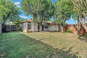 810 Moore St, Cedar Hill, TX 75104 - Photo 33